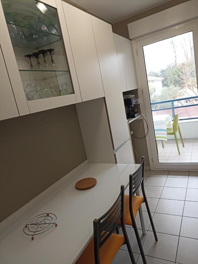 Bayonne Appartement 63M2 Avec Terrase Parking Wifi Eksteriør bilde